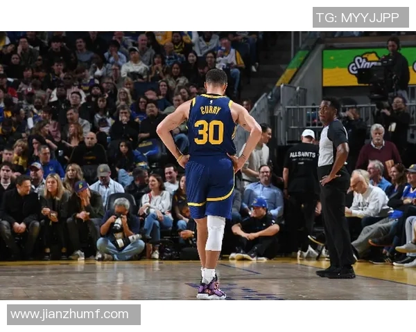 勇士与灰熊精彩对决视频回放全程回顾与精彩瞬间分析