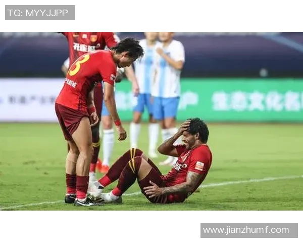 华夏幸福与天津泰达激战正酣谁能在赛场上笑到最后